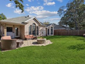 6828  Crenshaw Lane , Denton Texas 76210