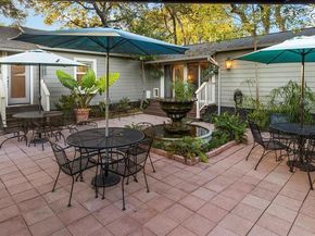 1432  Sylvan Avenue , Dallas Texas 75208