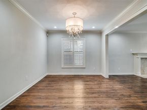 1432  Sylvan Avenue , Dallas Texas 75208