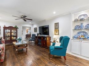 1432  Sylvan Avenue , Dallas Texas 75208