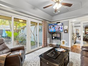 1432  Sylvan Avenue , Dallas Texas 75208