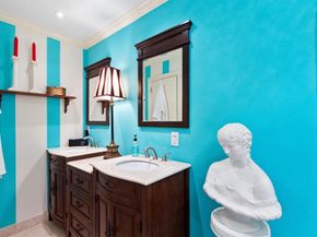 1432  Sylvan Avenue , Dallas Texas 75208