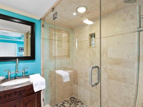 1432  Sylvan Avenue , Dallas Texas 75208