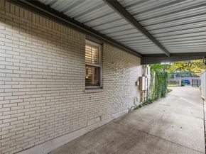1432  Sylvan Avenue , Dallas Texas 75208