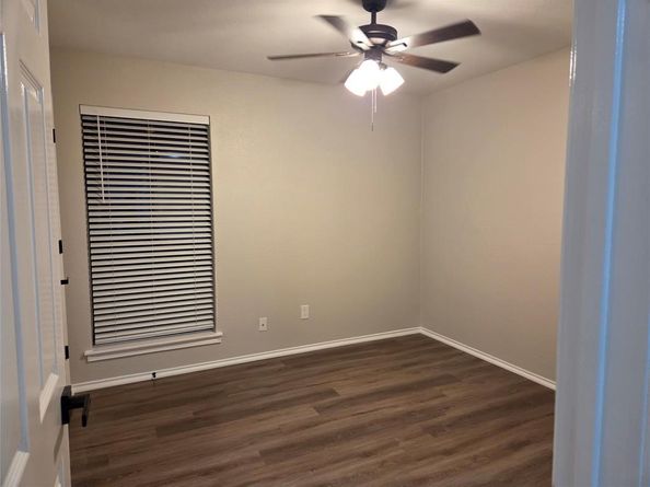 1848  Kings Canyon Circle , Fort Worth Texas 76134