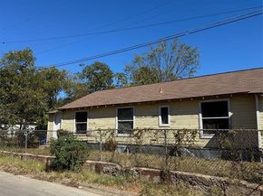 4701  Collins Avenue , Dallas Texas 75210