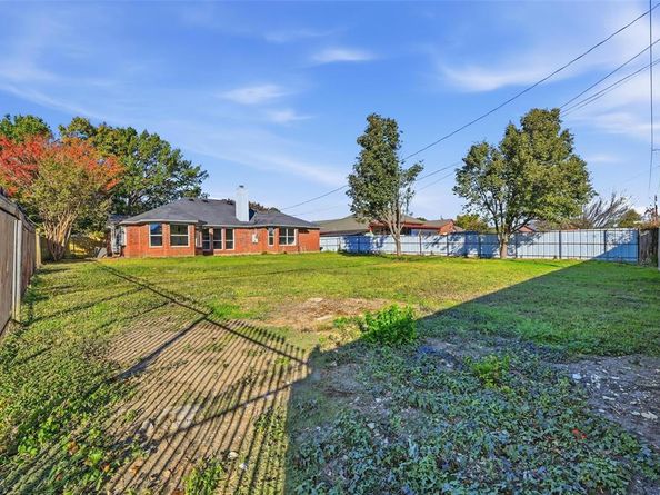 609  Thorton Court , Cedar Hill Texas 75104