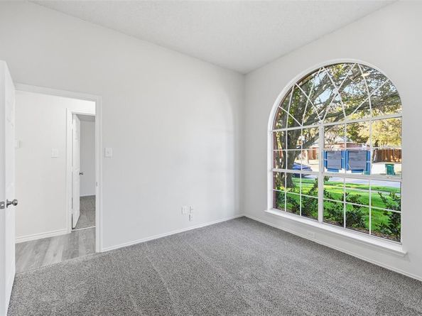 609  Thorton Court , Cedar Hill Texas 75104