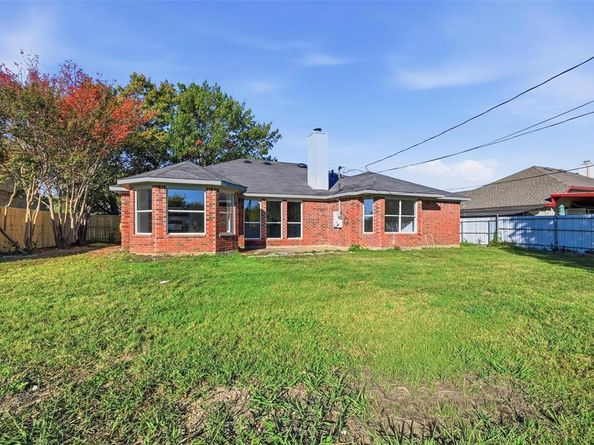 609  Thorton Court , Cedar Hill Texas 75104