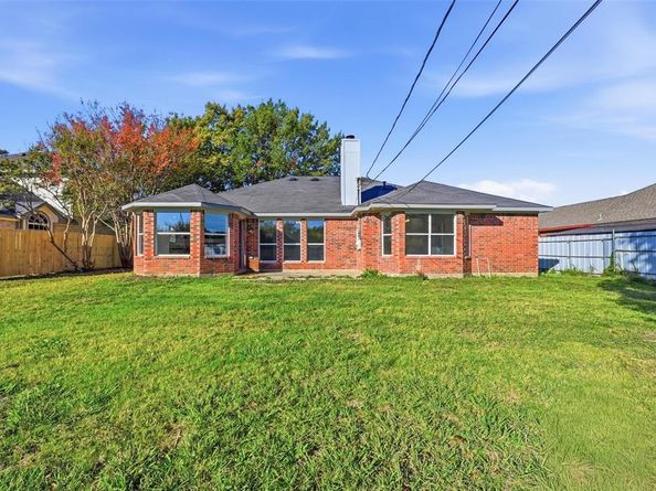 609  Thorton Court , Cedar Hill Texas 75104