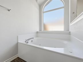 609  Thorton Court , Cedar Hill Texas 75104