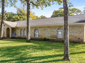 203  Walnut Way , Euless Texas 76039