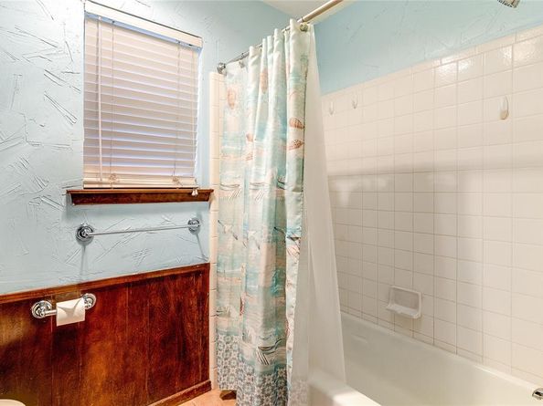 203  Walnut Way , Euless Texas 76039