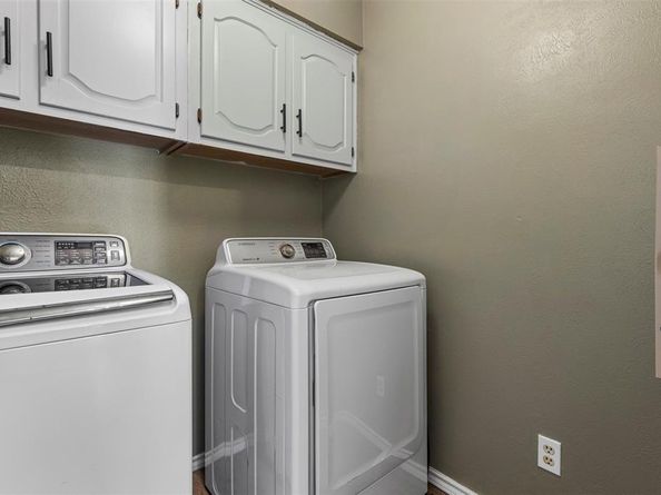 1210  Richland Oaks Drive , Richardson Texas 75081