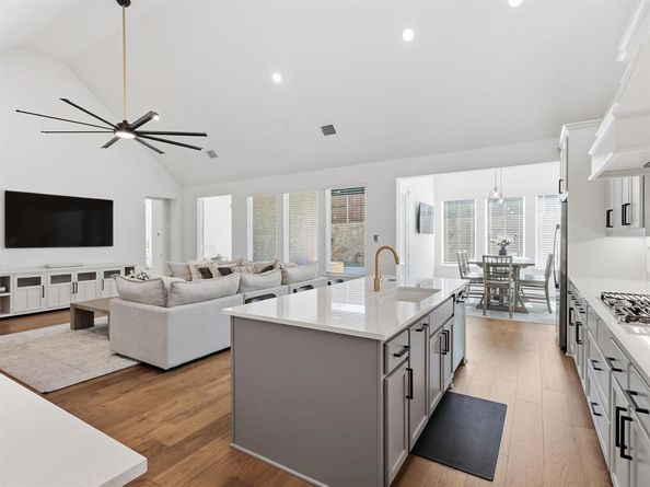 2209  Clairmount Drive , Rockwall Texas 75087