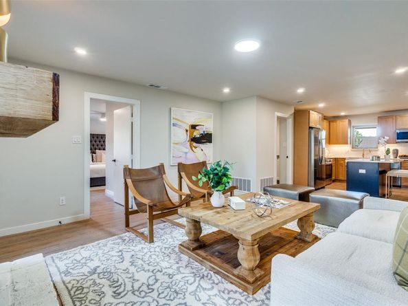 7761  La Cosa Drive , Dallas Texas 75248