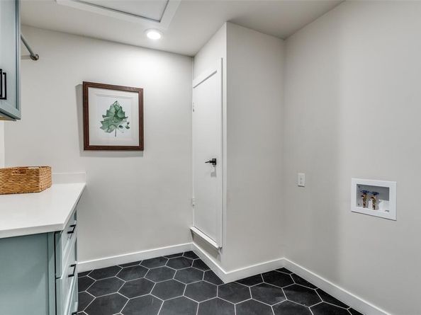 7761  La Cosa Drive , Dallas Texas 75248