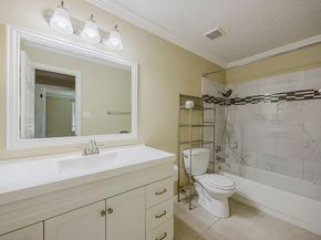 2200 E Trinity Mills Road  214, Carrollton Texas 75006