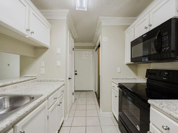 2200 E Trinity Mills Road  214, Carrollton Texas 75006