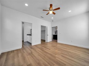 2406  Naoma Street , Dallas Texas 75241