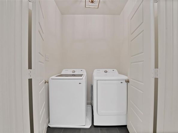 336  Nursery Lane , Fort Worth Texas 76114