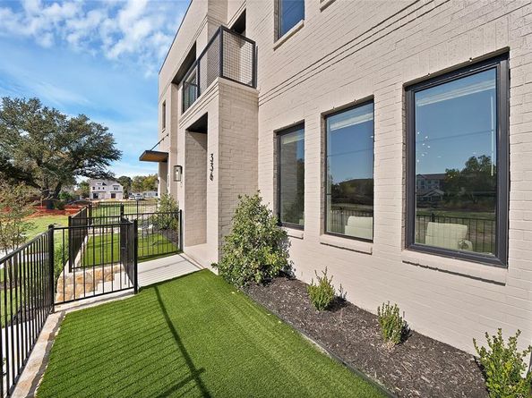 336  Nursery Lane , Fort Worth Texas 76114