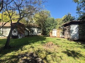 2838  Cherrywood Avenue , Dallas Texas 75235