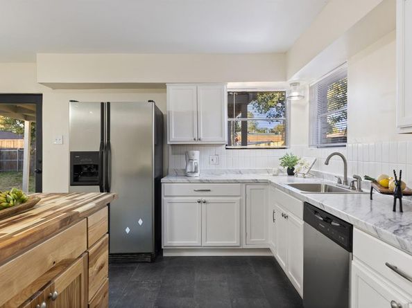 210  Old Mill Lane , Dallas Texas 75217