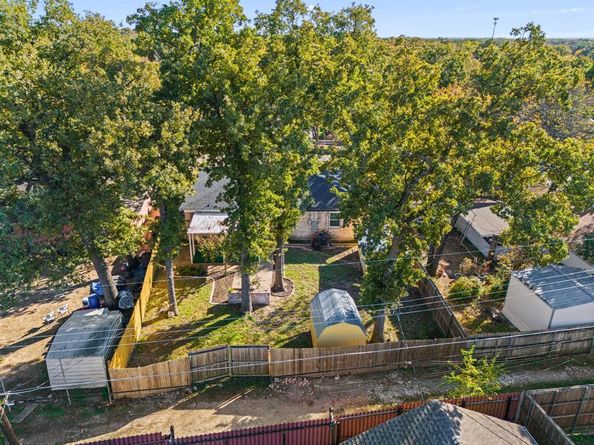 210  Old Mill Lane , Dallas Texas 75217