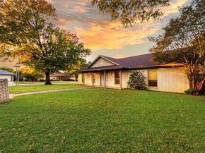 1307  Glassboro Circle , Arlington Texas 76015