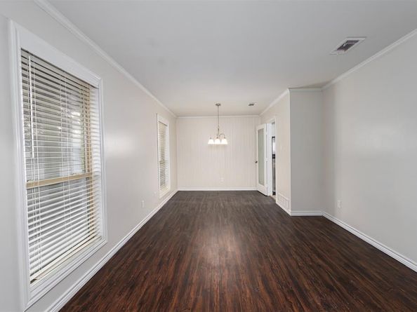 1307  Glassboro Circle , Arlington Texas 76015