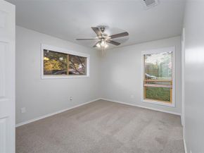 1307  Glassboro Circle , Arlington Texas 76015