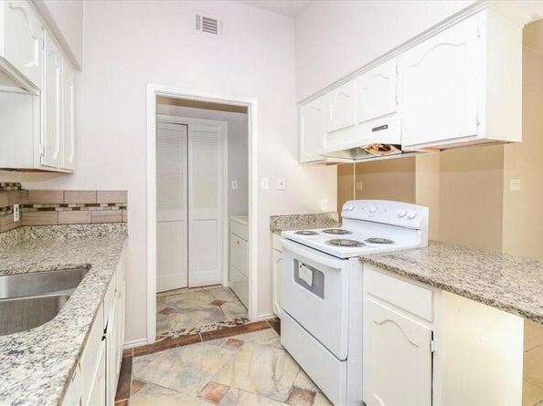 5706  Guildwood Drive , Arlington Texas 76017