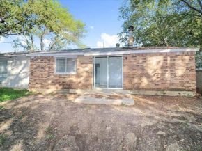 5706  Guildwood Drive , Arlington Texas 76017