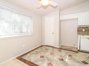 5706  Guildwood Drive , Arlington Texas 76017