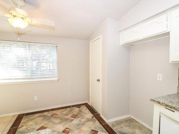 5706  Guildwood Drive , Arlington Texas 76017