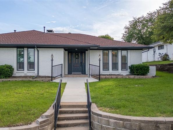 3217  Oak Hill Drive , Garland Texas 75043