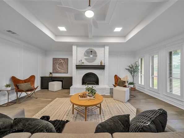 3217  Oak Hill Drive , Garland Texas 75043