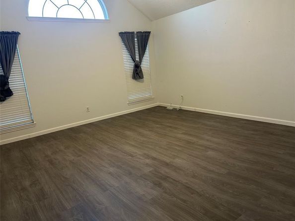 1733  Sheffield Drive , Garland Texas 75040