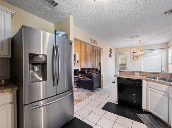 5306  Rio Altos Drive , Arlington Texas 76017