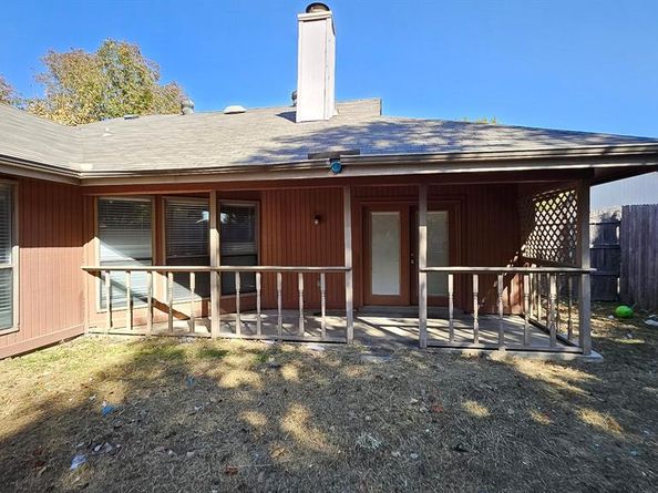 404  Lemon Drive , Arlington Texas 76018