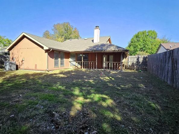 404  Lemon Drive , Arlington Texas 76018