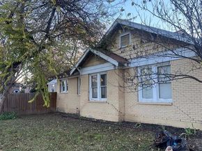 6107  Richmond Avenue , Dallas Texas 75214