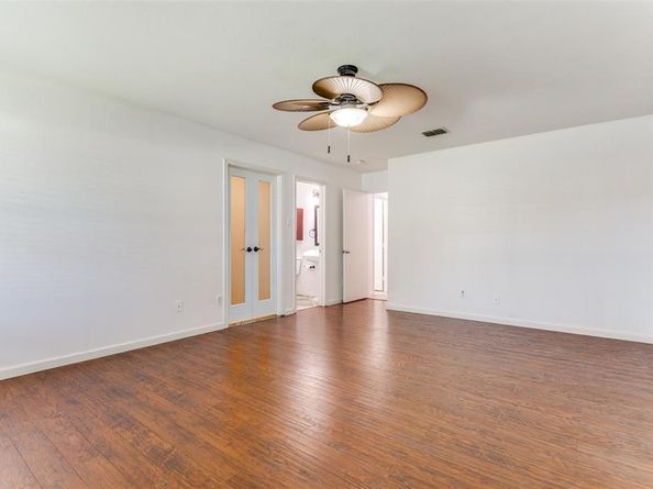 1112  Day Dream Drive , Fort Worth Texas 76052