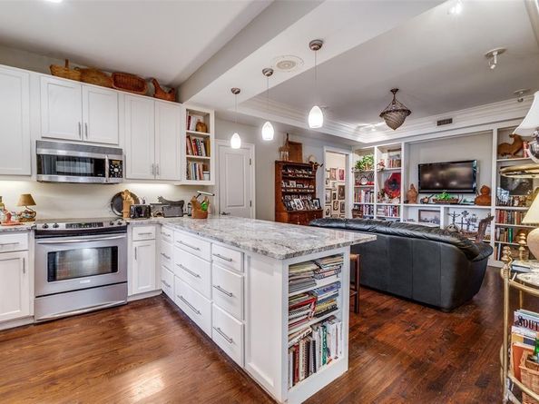 6332  Bandera Avenue  A, Dallas Texas 75225