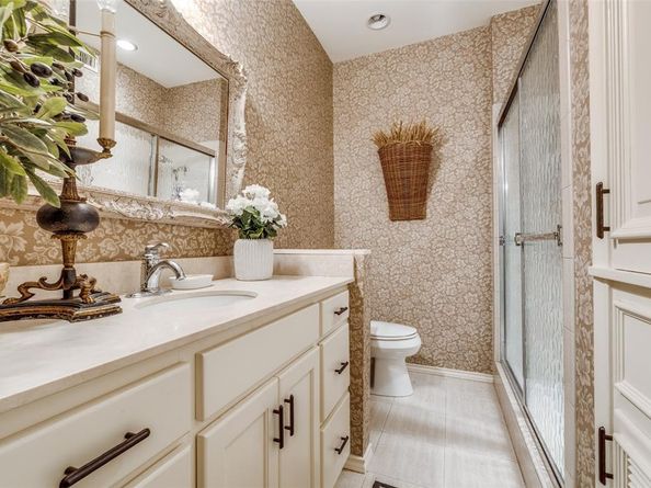 6332  Bandera Avenue  A, Dallas Texas 75225