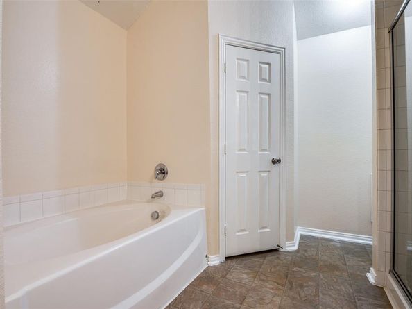 3414  Mojave Drive , Dallas Texas 75241