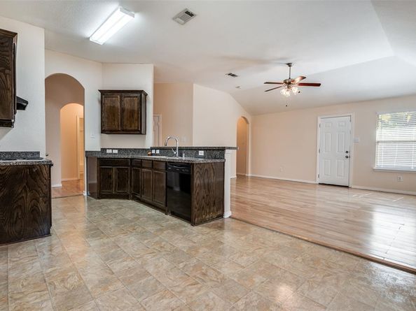 3414  Mojave Drive , Dallas Texas 75241