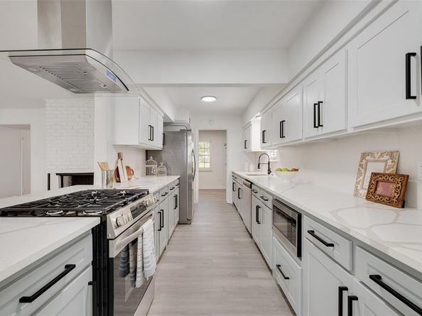 713  Kindred Lane , Richardson Texas 75080