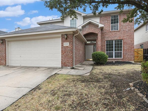 9025  Winding River Drive , Fort Worth Texas 76118